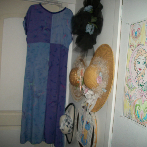 WHITE LOTUS STYLE 90S NEW YORK INDONESIA VINTAGE LENGENDS OF SUNISHA DRE… - Picture 5 of 6